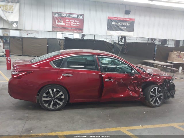 1N4AL3AP9JC137369 Nissan Altima 2.5 Sr