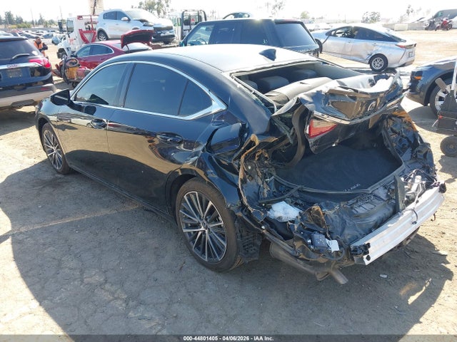 2024 Lexus Es 300h მანქანა იყიდება აუქციონზე, vin: 58ADA1C14RU045820, აუქციონის ნომერი: 44801405