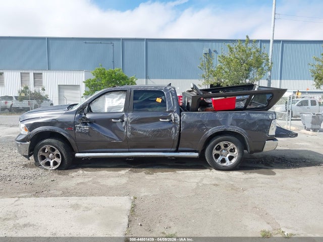 Продажа на аукционе авто 2016 Ram 1500 Laramie, vin: 1C6RR7VM0GS380366, номер лота: 44801439