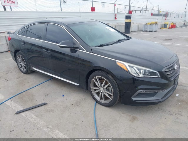 2017 HYUNDAI SONATA 5NPE34AB3HH576135