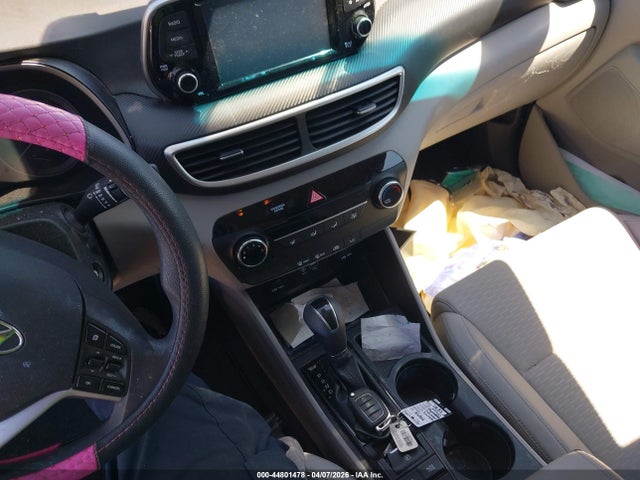 44801478 :رقم المزاد ، KM8J23A45LU102811 vin ، 2020 Hyundai Tucson Se مزاد بيع