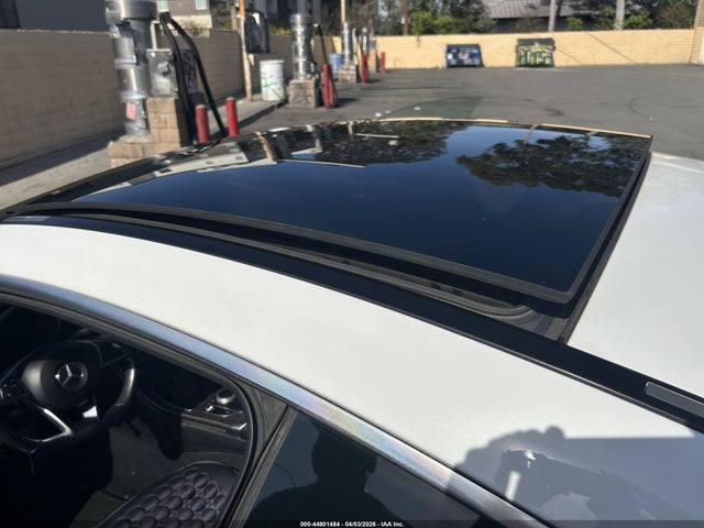 2017 Mercedes-benz C 300 მანქანა იყიდება აუქციონზე, vin: WDDWJ4JB3HF513899, აუქციონის ნომერი: 44801484