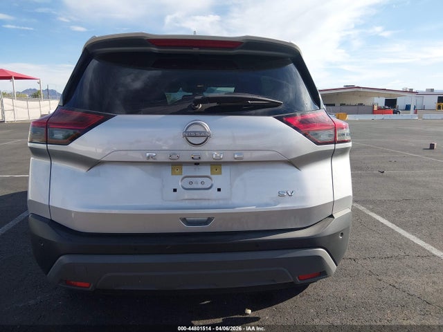 JN8BT3BA3PW415736 Nissan Rogue Sv Fwd