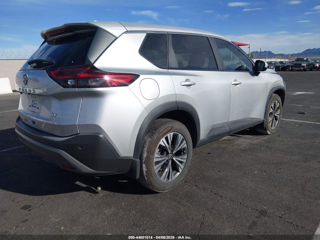 JN8BT3BA3PW415736 Nissan Rogue Sv Fwd