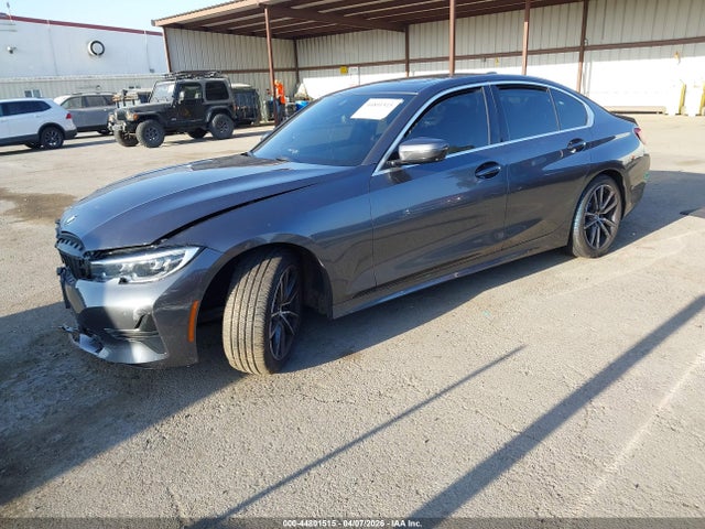 3MW5R1J04M8B87378 BMW 330I