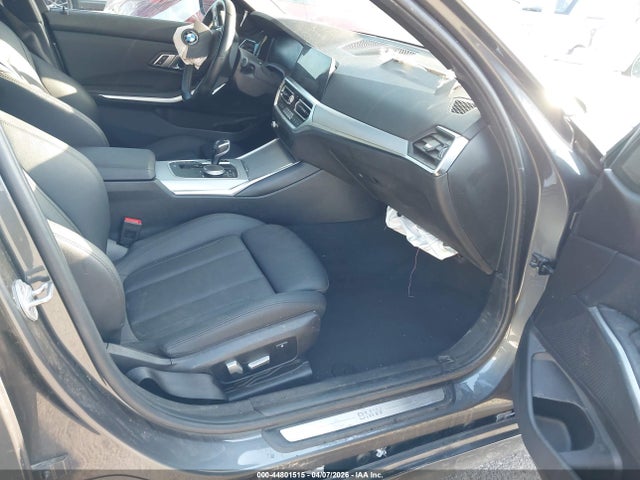 3MW5R1J04M8B87378 BMW 330I