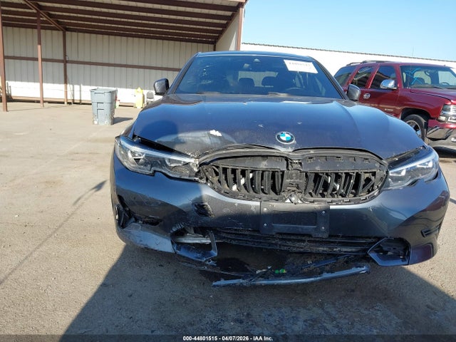 3MW5R1J04M8B87378 BMW 330I