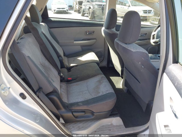 JTDZN3EU7GJ055250 Toyota Prius V Two