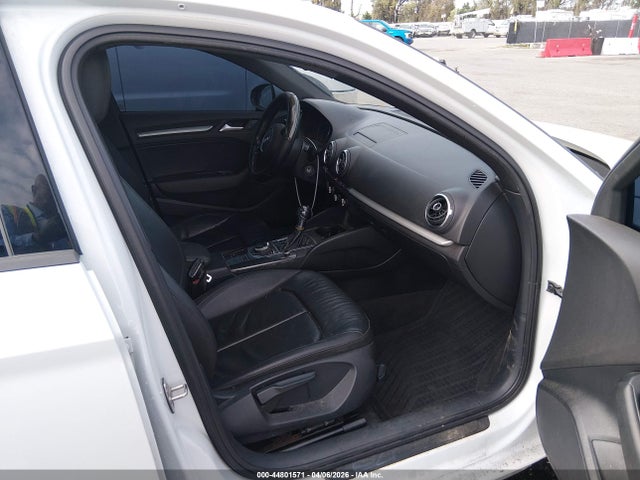 Audi A3 1.8t Premium 2015 WAUACGFF5F1143784 Image 5