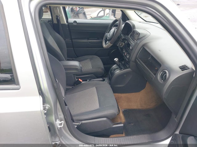 44801573 :رقم المزاد ، 1C4NJPBA9GD693509 vin ، 2016 Jeep Patriot Sport مزاد بيع
