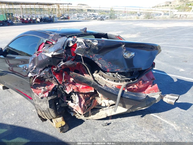 2013 Hyundai Genesis 2.0t მანქანა იყიდება აუქციონზე, vin: KMHHT6KD0DU090449, აუქციონის ნომერი: 44801582