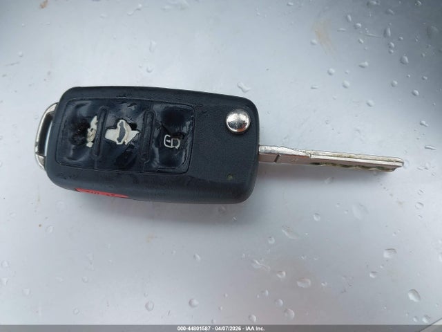 44801587 :رقم المزاد ، WVGAV7AXXAW525961 vin ، 2010 Volkswagen Tiguan S مزاد بيع