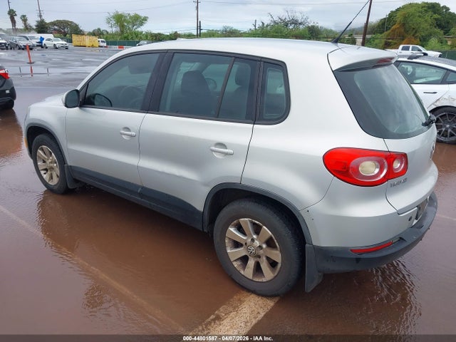 44801587 :رقم المزاد ، WVGAV7AXXAW525961 vin ، 2010 Volkswagen Tiguan S مزاد بيع
