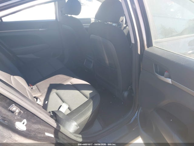 2017 HYUNDAI ELANTRA KMHD84LF3HU248132 Photo 7