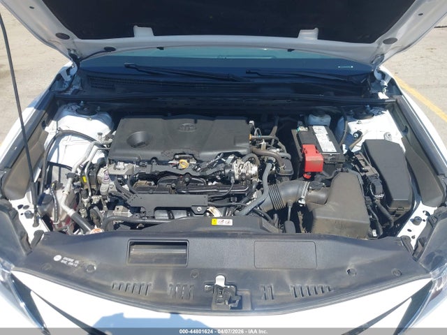 4T1R11AK1NU688015 Toyota CAMRY LE