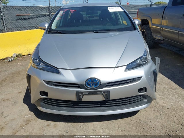 JTDKAMFUXM3138365 Toyota Prius Le