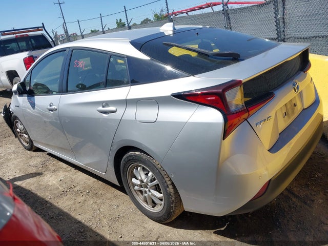 JTDKAMFUXM3138365 Toyota Prius Le