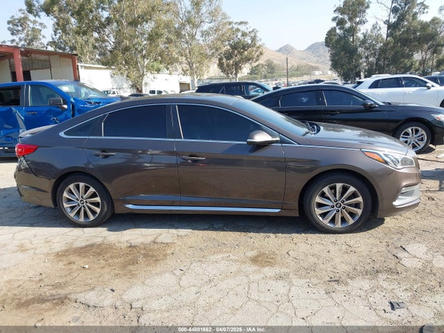 Hyundai Sonata Sport 2016 5NPE34AF8GH403759 Image 13