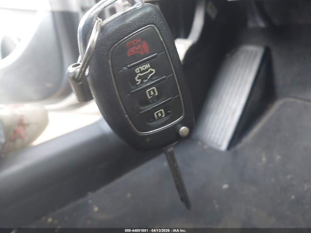 5NPE24AF8FH151710 Hyundai SONATA SE