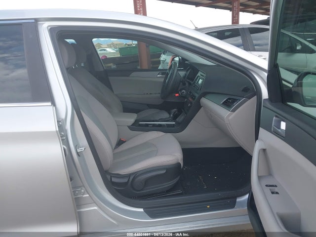 5NPE24AF8FH151710 Hyundai SONATA SE