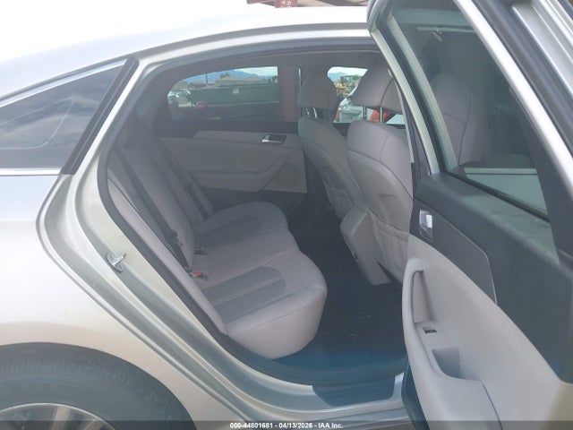 5NPE24AF8FH151710 Hyundai SONATA SE