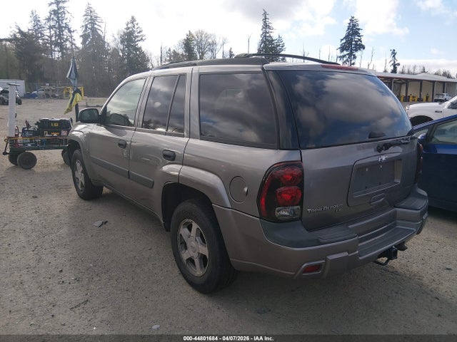 2005 CHEVROLET TRAILBLAZER 1GNDT13S852343170 Photo 2