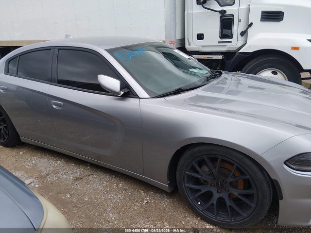 44801706 :رقم المزاد ، 2C3CDXHG5HH559261 vin ، 2017 Dodge Charger Sxt Rwd مزاد بيع