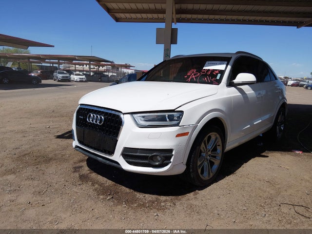 WA1EFCFS0FR012159 Audi Q3 2.0t Premium Plus
