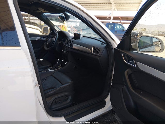 WA1EFCFS0FR012159 Audi Q3 2.0t Premium Plus