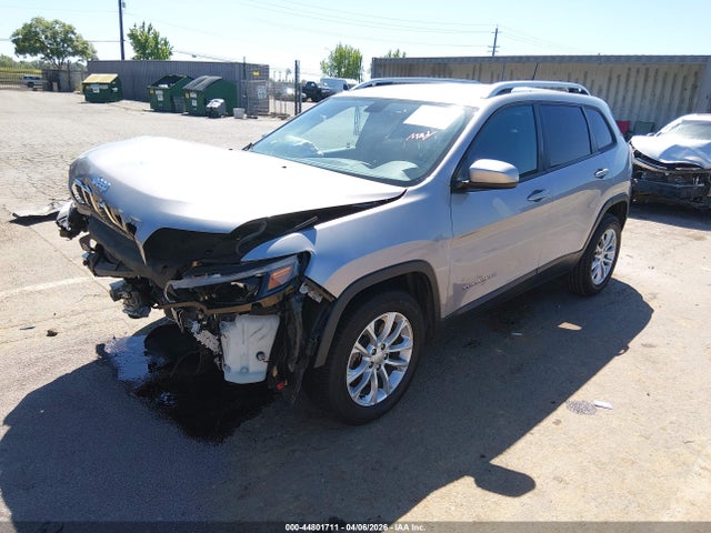 44801711 :رقم المزاد ، 1C4PJLCB4LD500735 vin ، 2020 Jeep Cherokee Latitude Fwd مزاد بيع