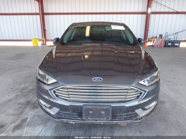 3FA6P0HDXJR277727 Ford FUSION SE
