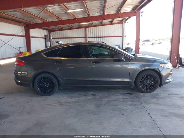 3FA6P0HDXJR277727 Ford FUSION SE