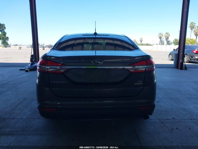 3FA6P0HDXJR277727 Ford FUSION SE