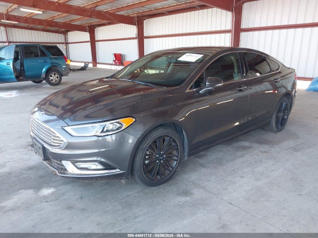 3FA6P0HDXJR277727 Ford FUSION SE