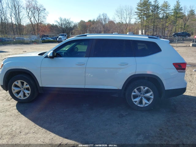 Продаж на аукціоні авто 2018 Volkswagen Atlas 3.6l V6 Se, vin: 1V2KR2CA4JC566997, номер лоту: 44801777