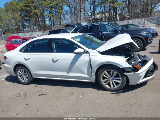 44801806 :رقم المزاد ، 1VWAA7A30LC003029 vin ، 2020 Volkswagen Passat 2.0t S مزاد بيع