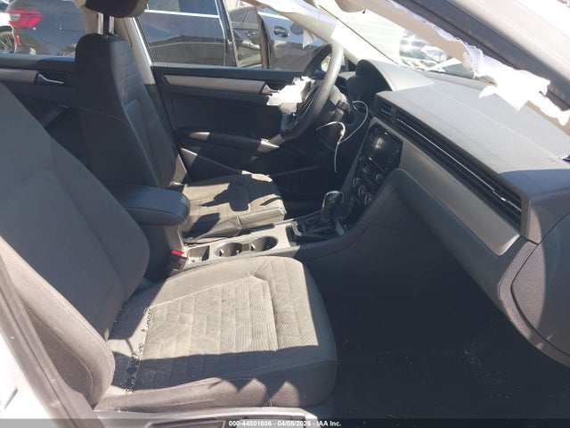 44801806 :رقم المزاد ، 1VWAA7A30LC003029 vin ، 2020 Volkswagen Passat 2.0t S مزاد بيع