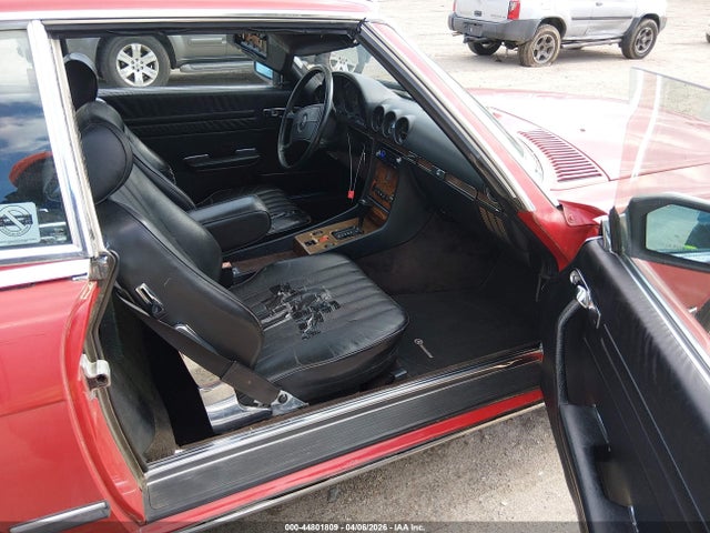 44801809 :رقم المزاد ، WDBBA48D2KA096388 vin ، 1989 Mercedes-benz 560 Sl مزاد بيع