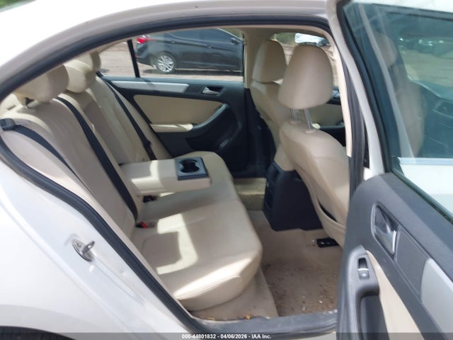 Продажа на аукционе авто 2014 Volkswagen Jetta 1.8t Se, vin: 3VWD07AJ8EM209280, номер лота: 44801832