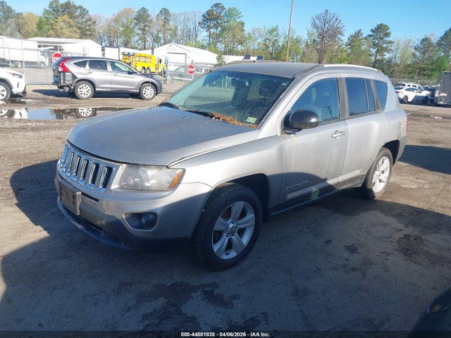 44801838 :رقم المزاد ، 1C4NJDBB1GD566695 vin ، 2016 Jeep Compass Sport مزاد بيع