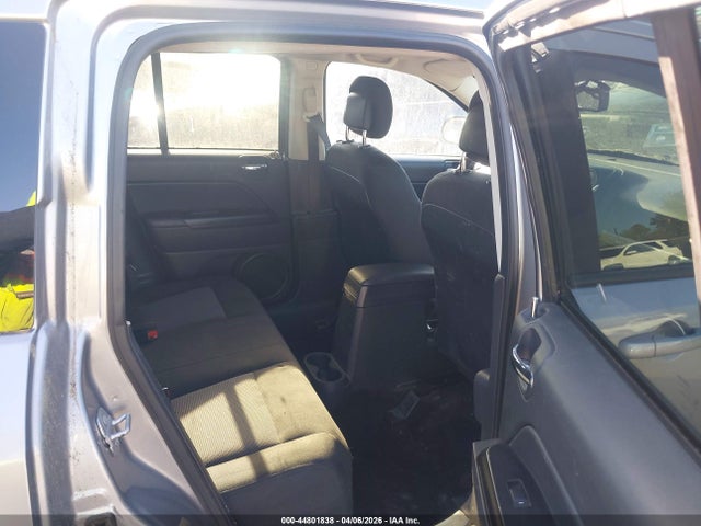 44801838 :رقم المزاد ، 1C4NJDBB1GD566695 vin ، 2016 Jeep Compass Sport مزاد بيع
