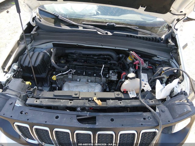 44801839 :رقم المزاد ، ZACNJCBBXMPN30170 vin ، 2021 Jeep Renegade Latitude Fwd مزاد بيع
