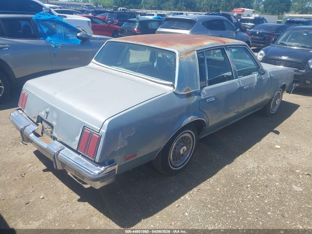1985 Oldsmobile Cutlass Supreme მანქანა იყიდება აუქციონზე, vin: 1G3GR69A2FR390381, აუქციონის ნომერი: 44801860