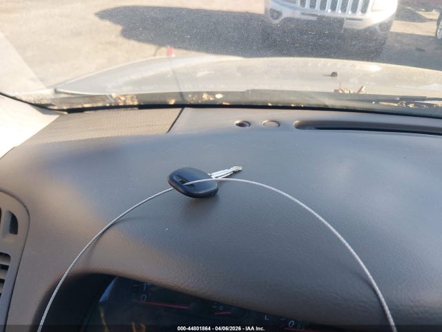 2004 TOYOTA CAMRY 4T1BE30K04U902283 Photo 10