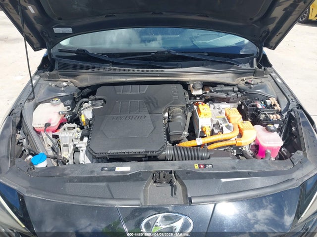 KMHLN4AJ6NU027504 Hyundai Elantra Hybrid Limited