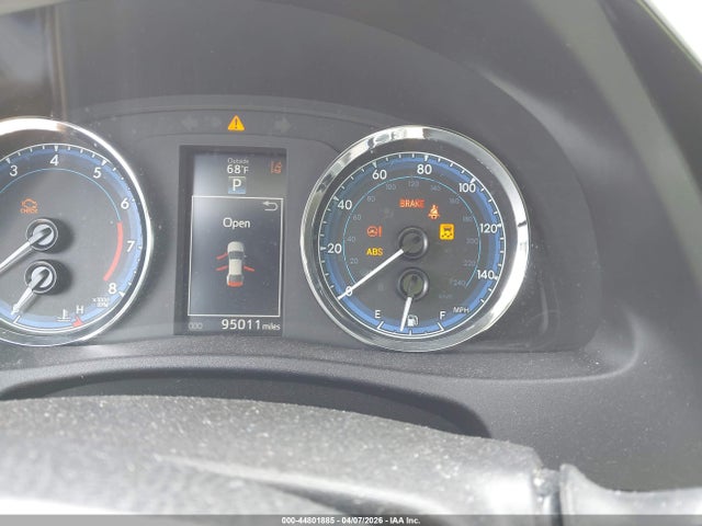 44801885 :رقم المزاد ، 2T1BURHE5HC949191 vin ، 2017 Toyota Corolla Se مزاد بيع