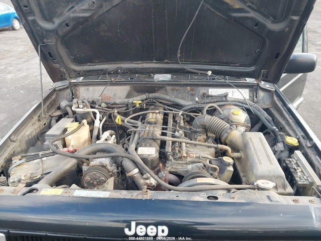 1999 Jeep Cherokee Classic/sport მანქანა იყიდება აუქციონზე, vin: 1J4FF68S4XL649630, აუქციონის ნომერი: 44801889