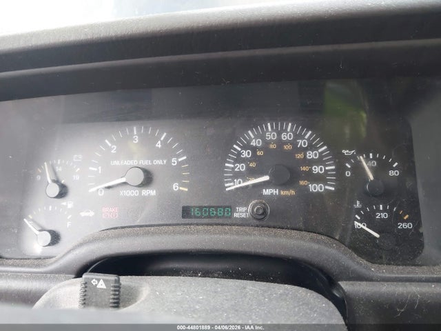 1999 Jeep Cherokee Classic/sport მანქანა იყიდება აუქციონზე, vin: 1J4FF68S4XL649630, აუქციონის ნომერი: 44801889