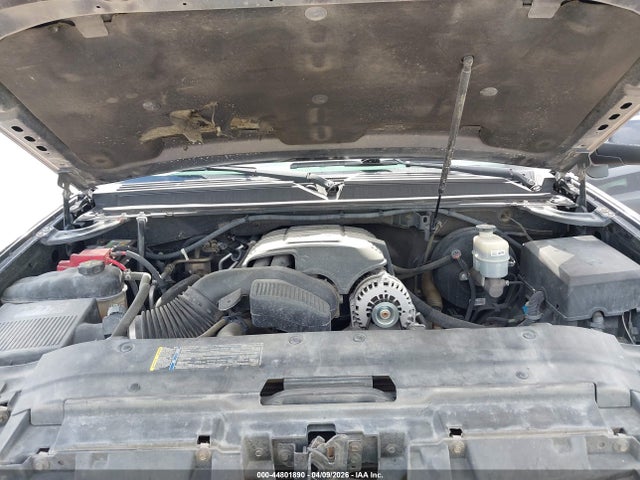 44801890 :رقم المزاد ، 1GKS1AE02BR103475 vin ، 2011 Gmc Yukon Sle مزاد بيع