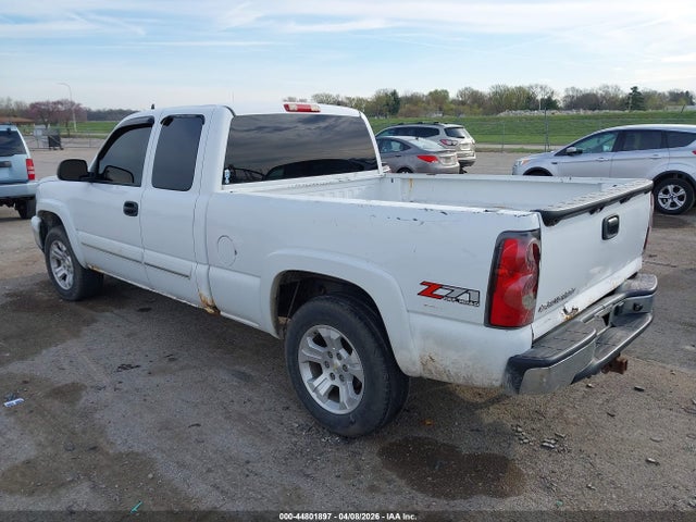 2006 CHEVROLET SILVERADO 1500 1GCEK19Z16Z118327 Photo 2